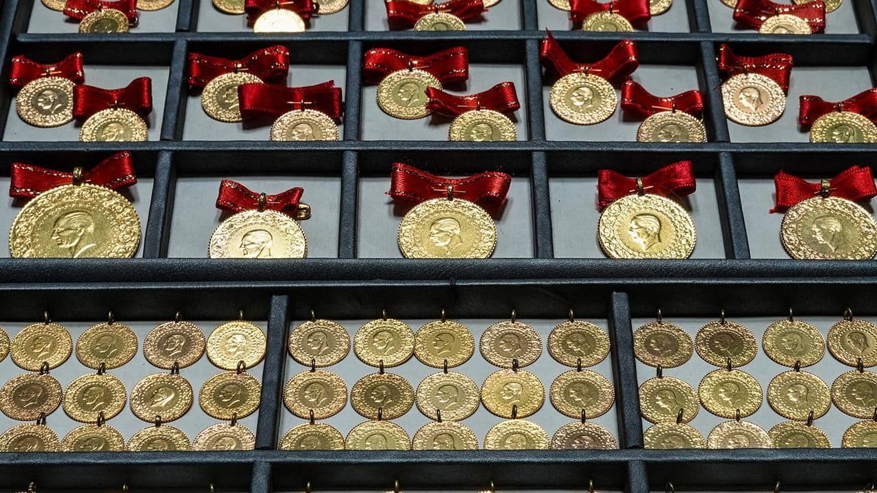 Altın Fiyatları 1 Eylül 2026'ya Düşüşle Başladı: Gram Altın 6.881 TL