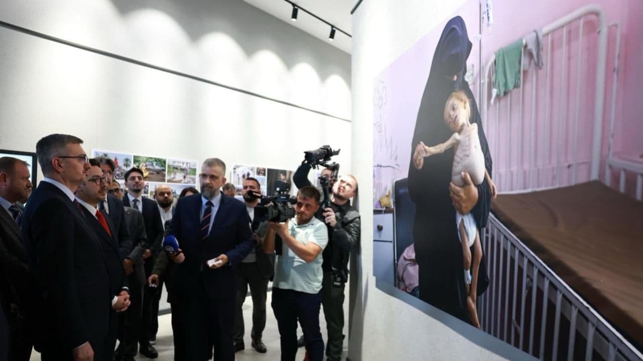İletişim Başkanı Duran'dan İstanbul Photo Awards 2026 Sergisine Dair Açıklama