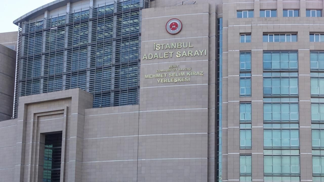 16 İlde Sahte Ekspertizle Vatandaşlık Sağlayan Şebekeye Büyük Operasyon