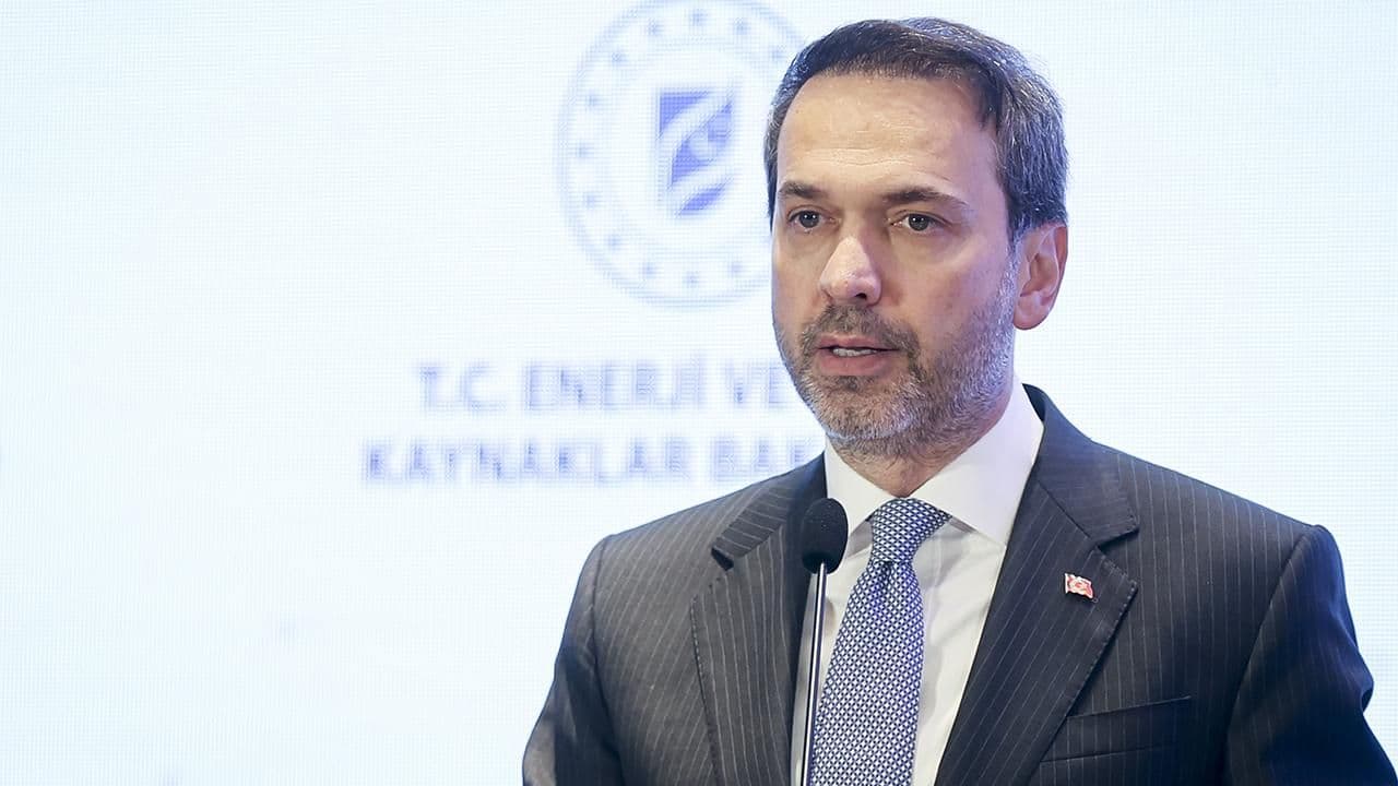 Bakan Bayraktar: KKTC, Türkiye'nin enerji güvenliğinde stratejik öneme sahip