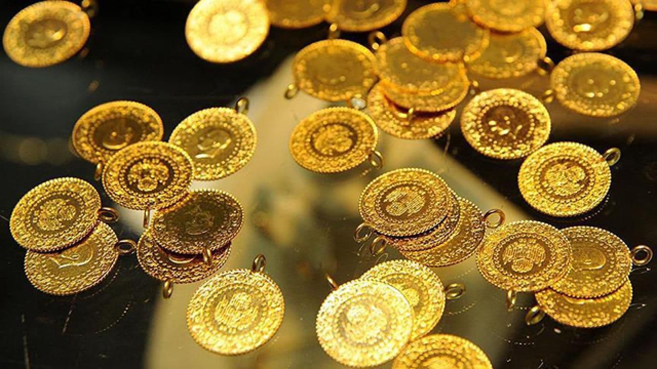 Altın Fiyatları Haftaya Düşüşle Başladı: Gram Altın 6.884 TL Seviyesinde