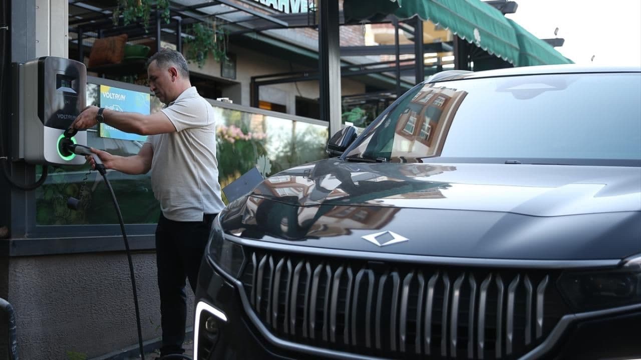 Türkiye'de Elektrikli Araç Şarjında Temmuz Ayında Tüm Zamanların Rekoru Kırıldı