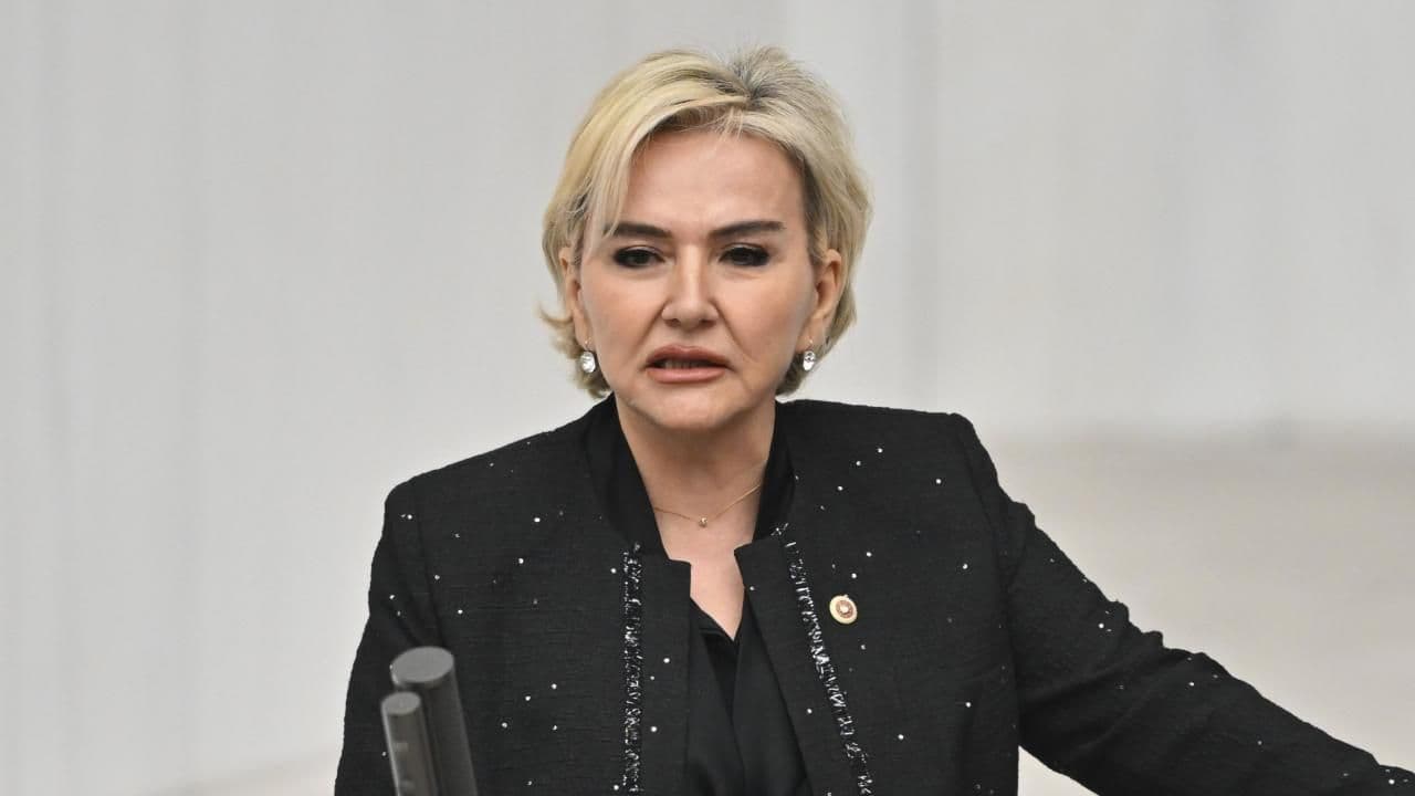 Nimet Özdemir, CHP'den istifasını açıkladı: Siyasi dengelerde yeni gelişme
