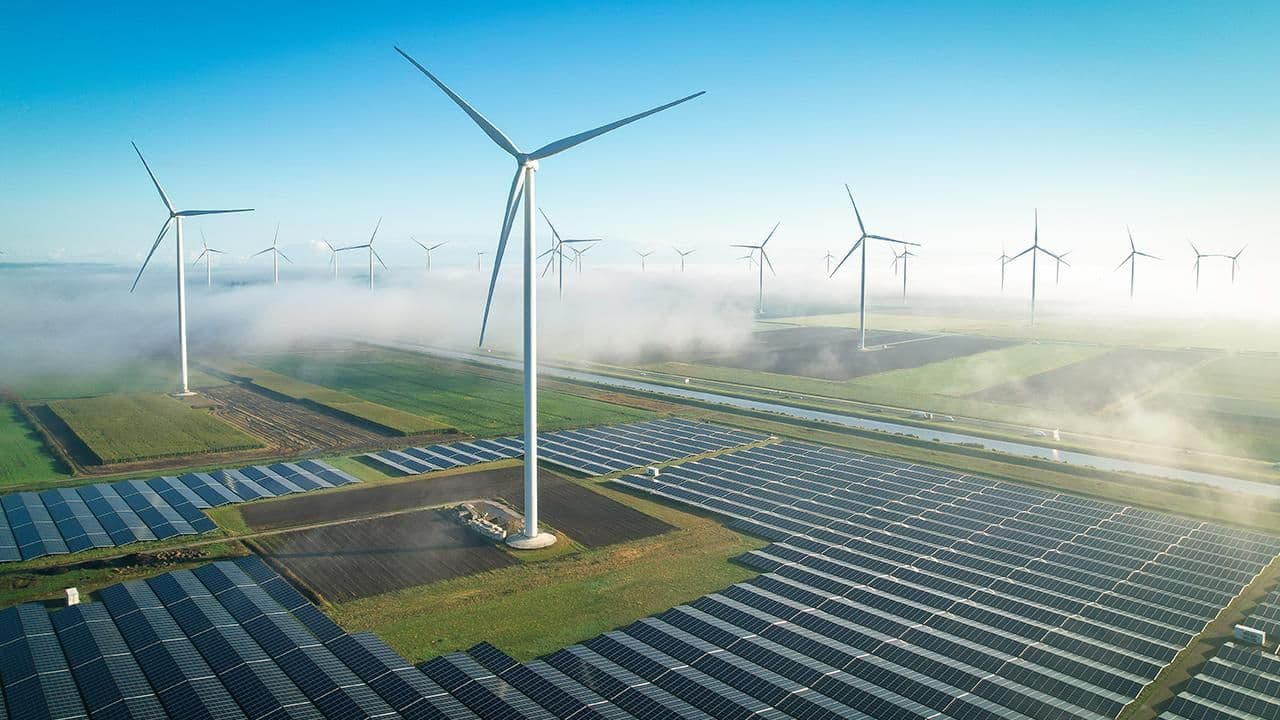Türkiye'de Elektrik Kapasite Artışının Yüzde 88'i Yenilenebilir Enerjiden Geldi